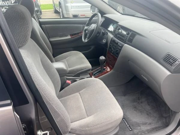 2004 Toyota Corolla 9th Gen - Image 2 of 10