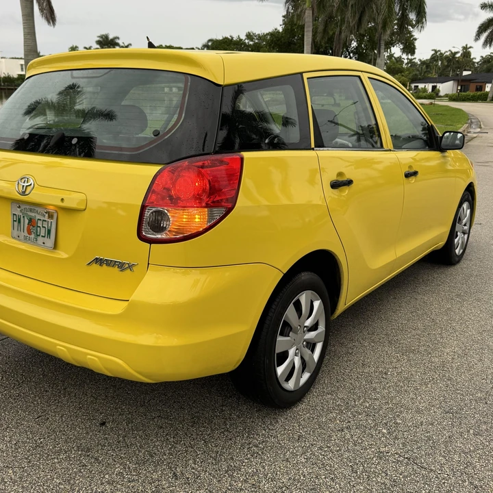 2004 Toyota Matrix 1st Gen - Image 11 of 21