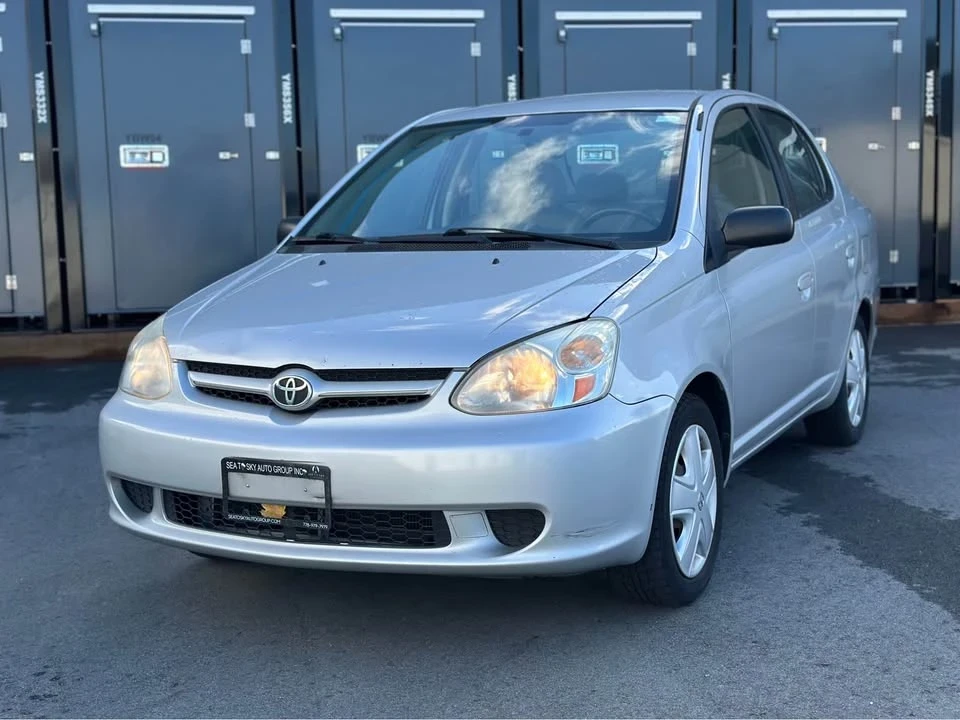 2004 Toyota Echo - Image 2 of 8