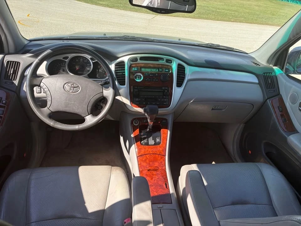 2004 Toyota Highlander - Image 5 of 6