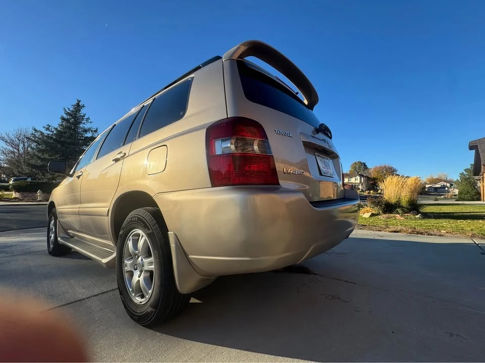 2004 Toyota Highlander - Image 3 of 9
