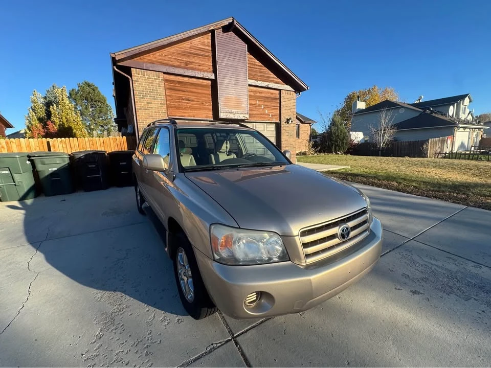 2004 Toyota Highlander - Image 5 of 9