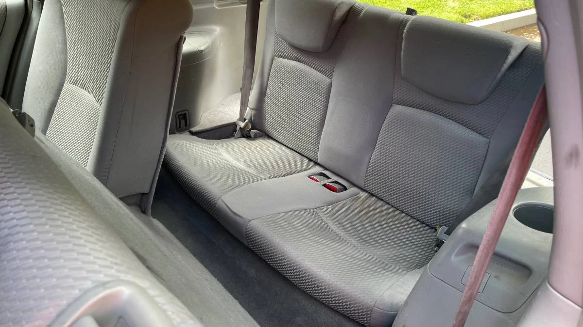 2004 Toyota Highlander - Image 12 of 13
