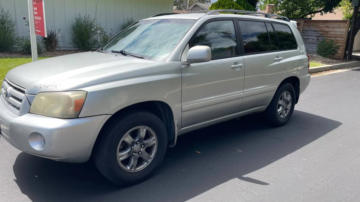 2004 Toyota Highlander - Image 6 of 13