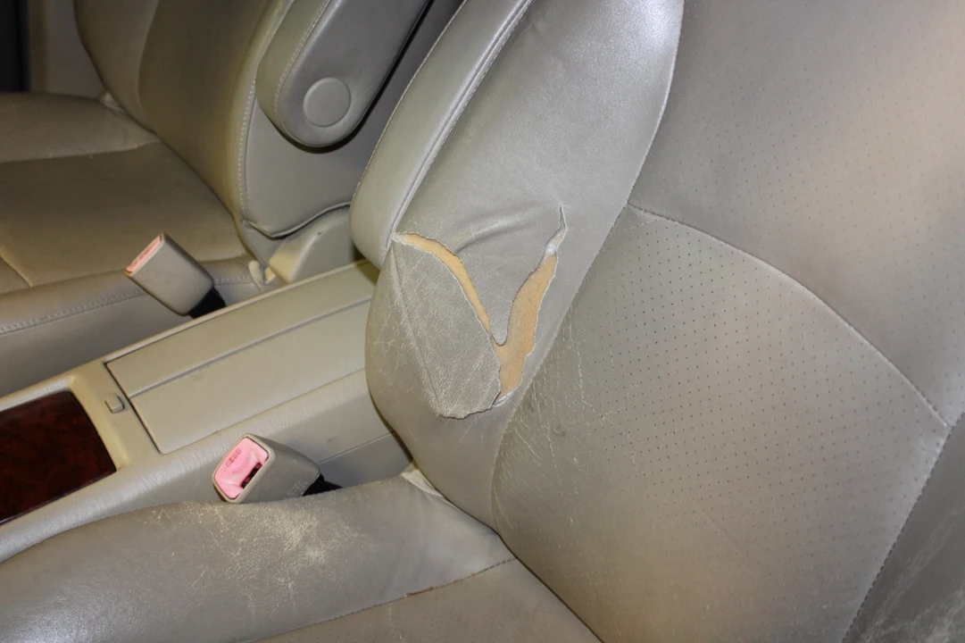 2004 Toyota Highlander - Image 15 of 21