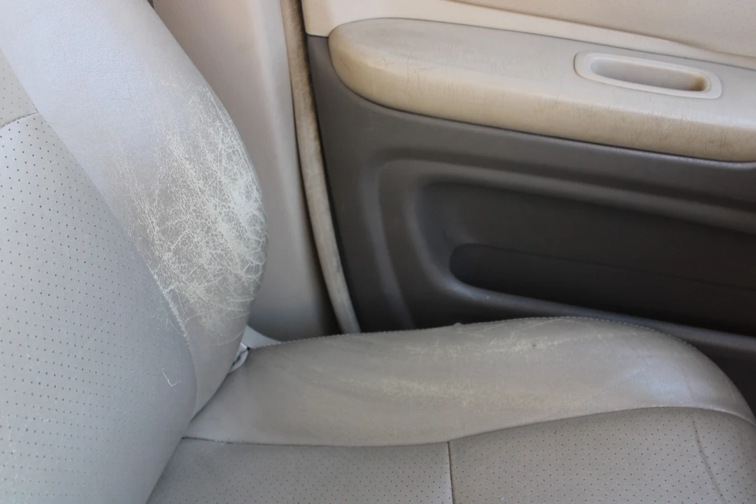 2004 Toyota Highlander - Image 17 of 21