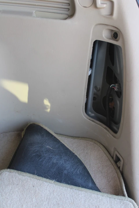 2004 Toyota Highlander - Image 20 of 21
