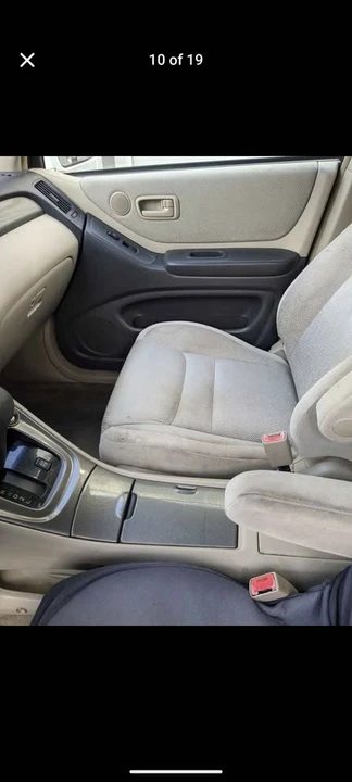 2004 Toyota Highlander - Image 6 of 13