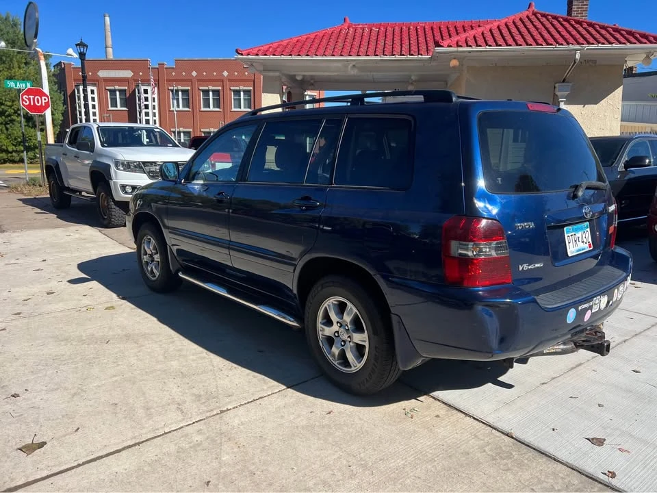 2004 Toyota Highlander - Image 7 of 7