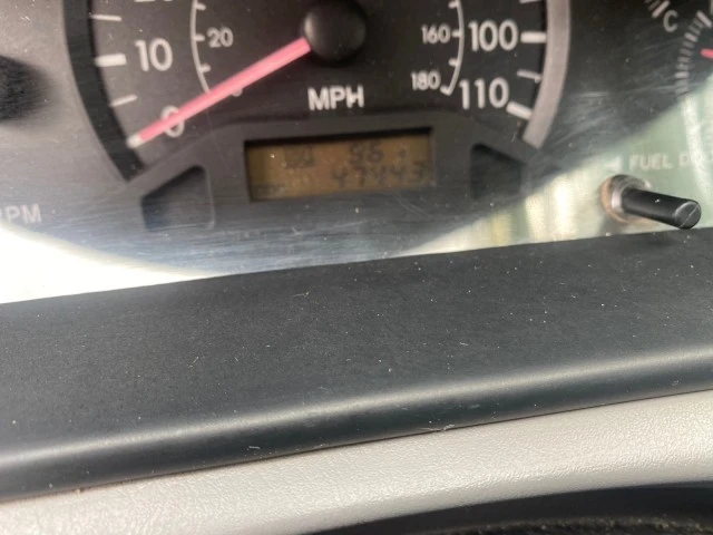2004 Toyota Corolla 9th Gen - Image 19 of 21