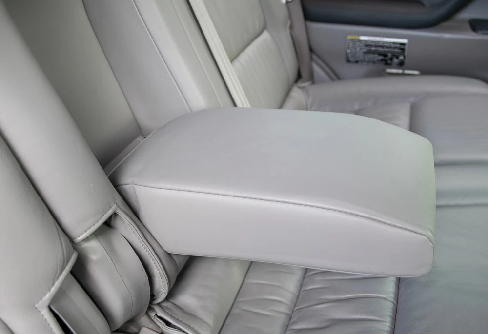 2004 Toyota J100 Land Cruiser - Image 14 of 19