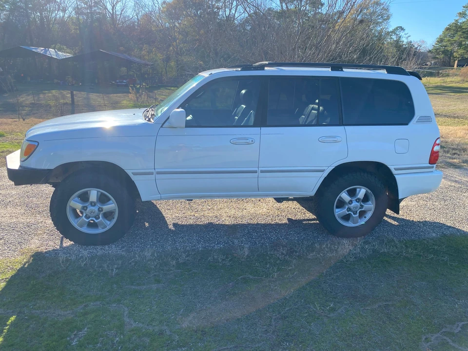 2004 Toyota J100 Land Cruiser - Image 6 of 31