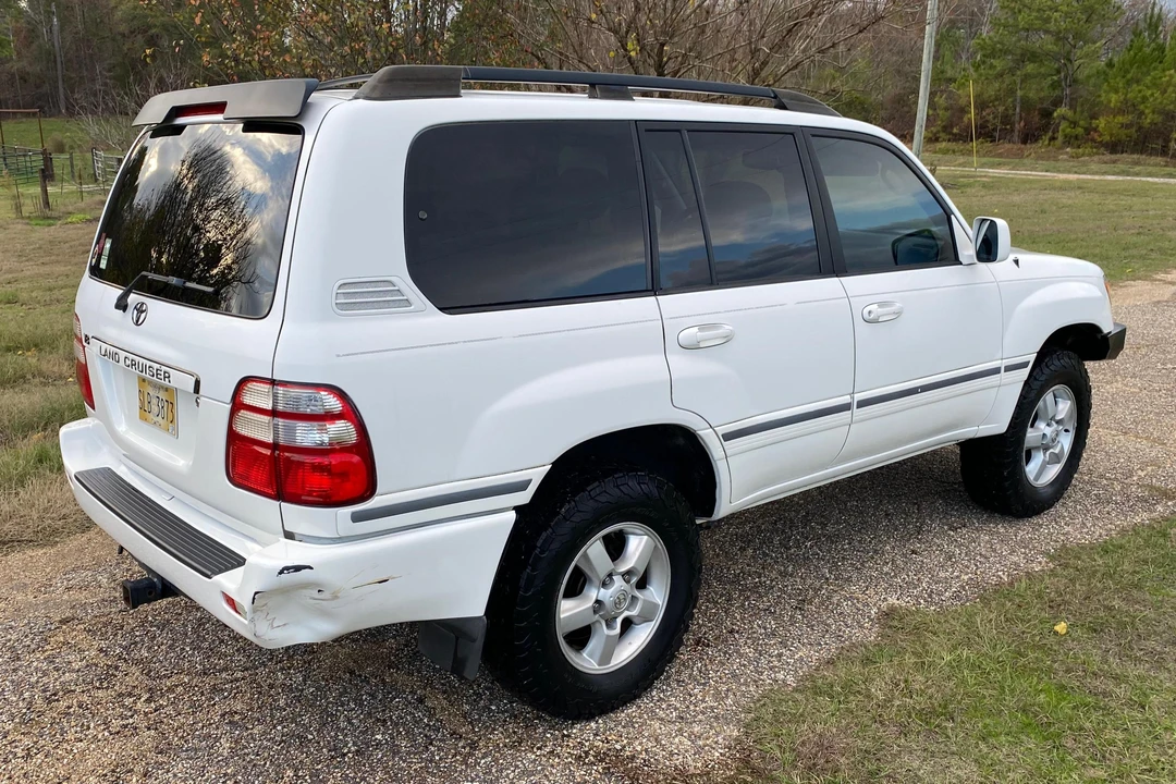 2004 Toyota J100 Land Cruiser - Image 4 of 31