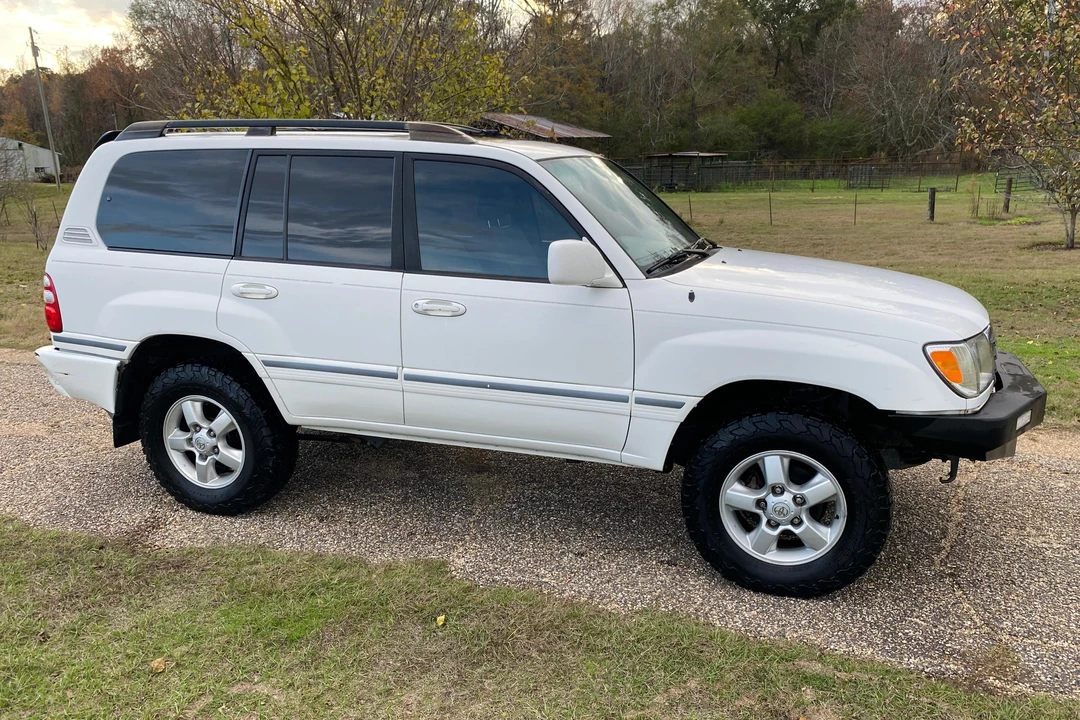2004 Toyota J100 Land Cruiser - Image 3 of 31