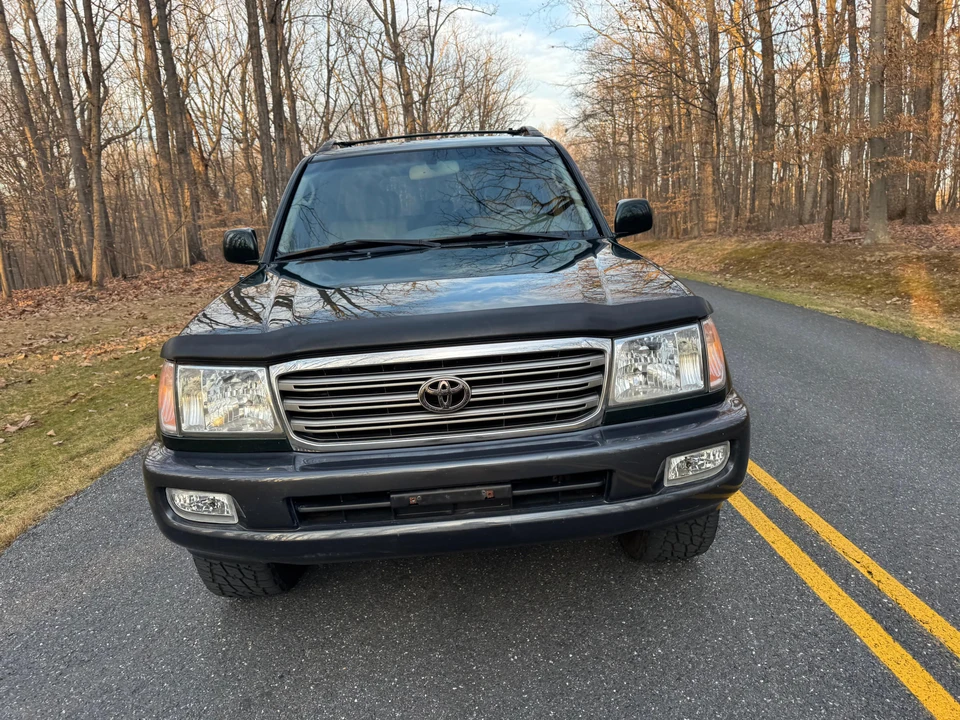 2004 Toyota J100 Land Cruiser - Image 8 of 31