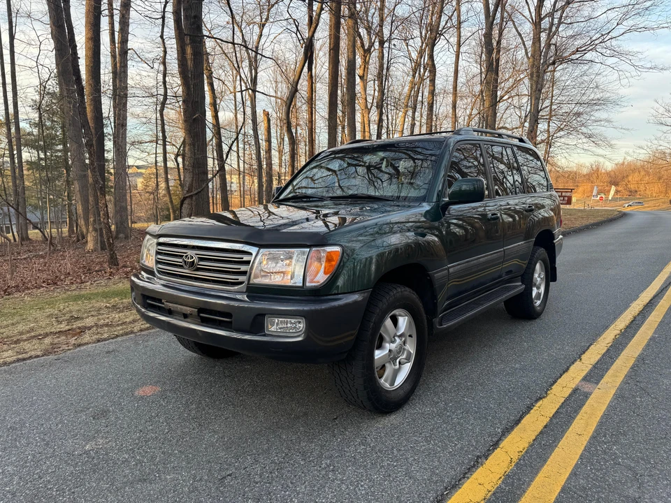 2004 Toyota J100 Land Cruiser - Image 13 of 31
