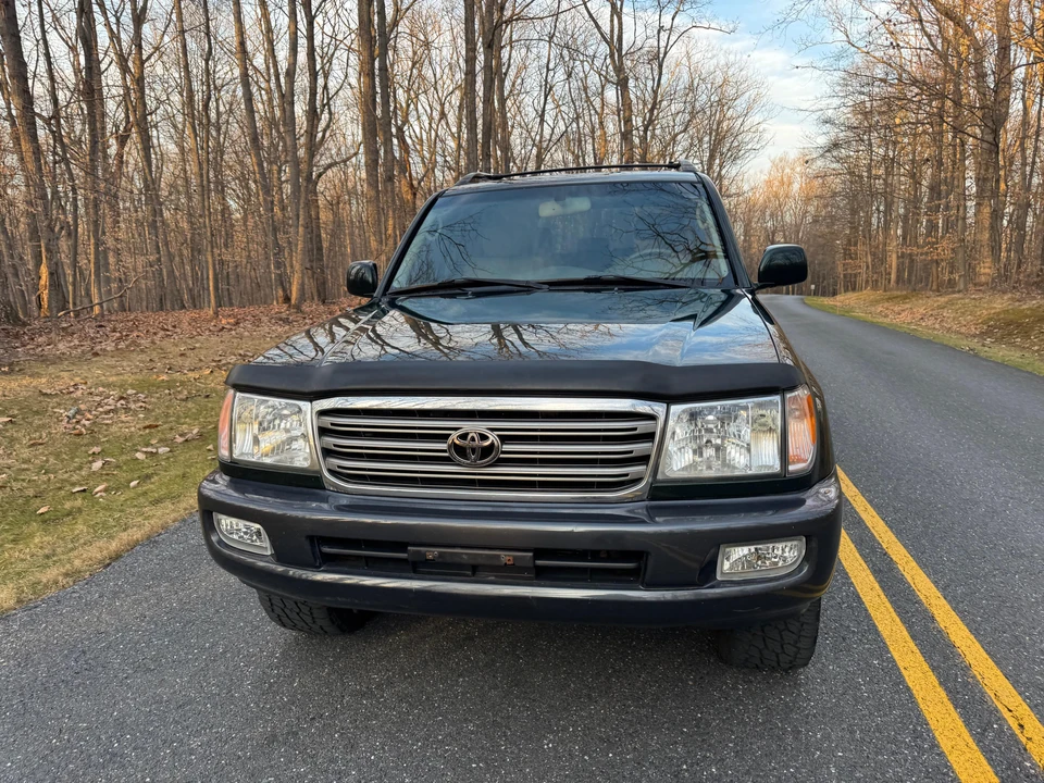 2004 Toyota J100 Land Cruiser - Image 9 of 31
