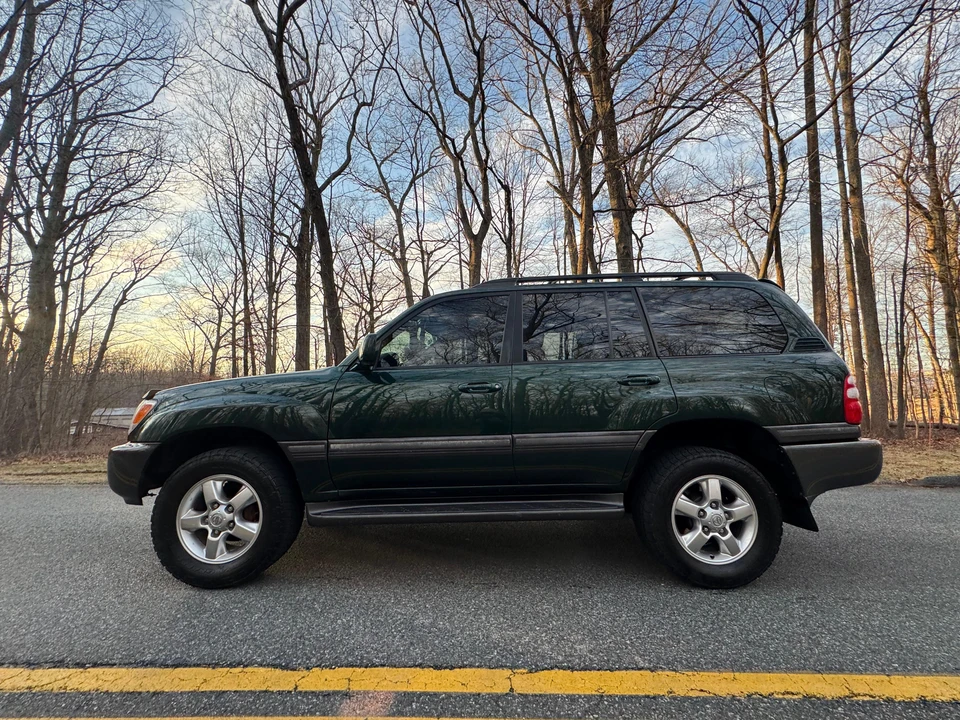 2004 Toyota J100 Land Cruiser - Image 16 of 31