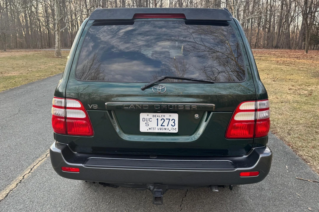 2004 Toyota J100 Land Cruiser - Image 5 of 31