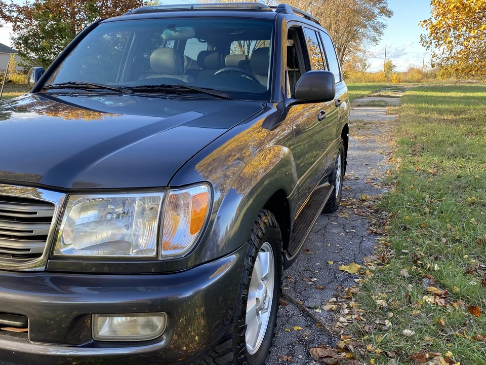 2004 Toyota J100 Land Cruiser - Image 13 of 31