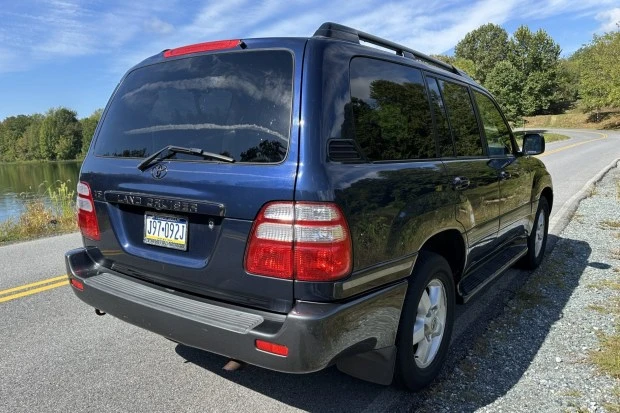 2004 Toyota J100 Land Cruiser - Image 2 of 6