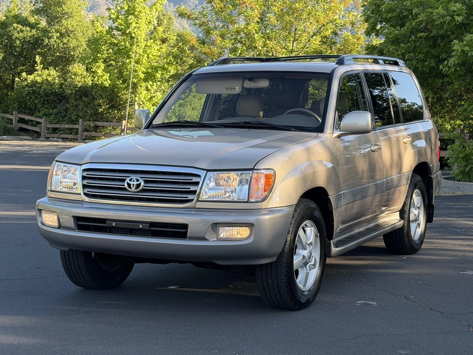 2004 Toyota J100 Land Cruiser - Image 15 of 31