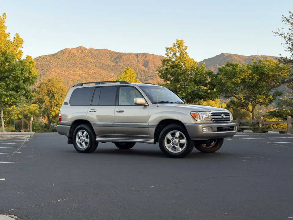 2004 Toyota J100 Land Cruiser - Image 6 of 31