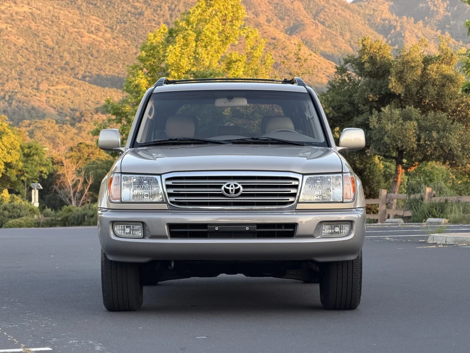 2004 Toyota J100 Land Cruiser - Image 5 of 31