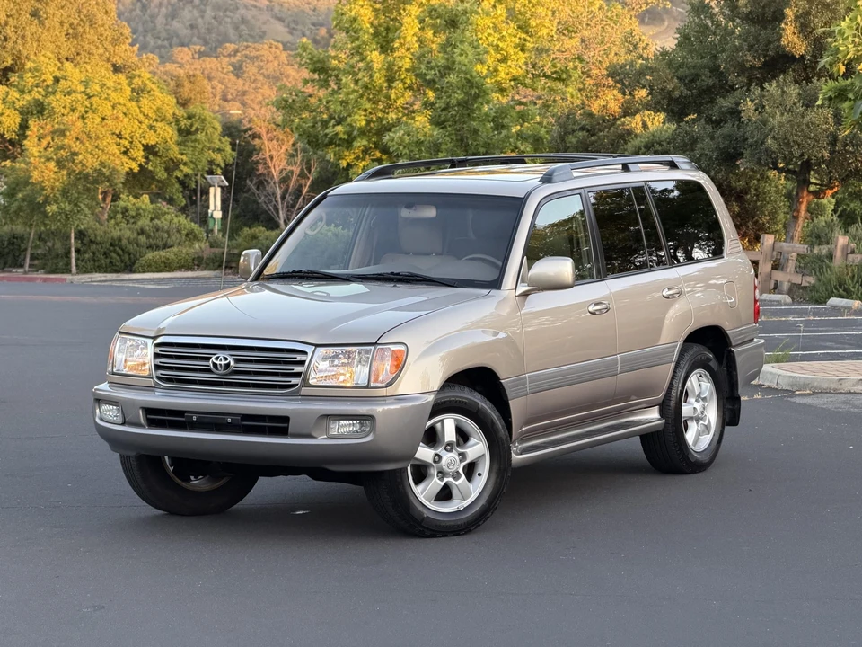 2004 Toyota J100 Land Cruiser - Image 3 of 31
