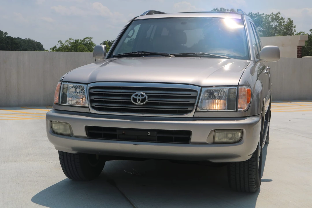 2004 Toyota J100 Land Cruiser - Image 4 of 31