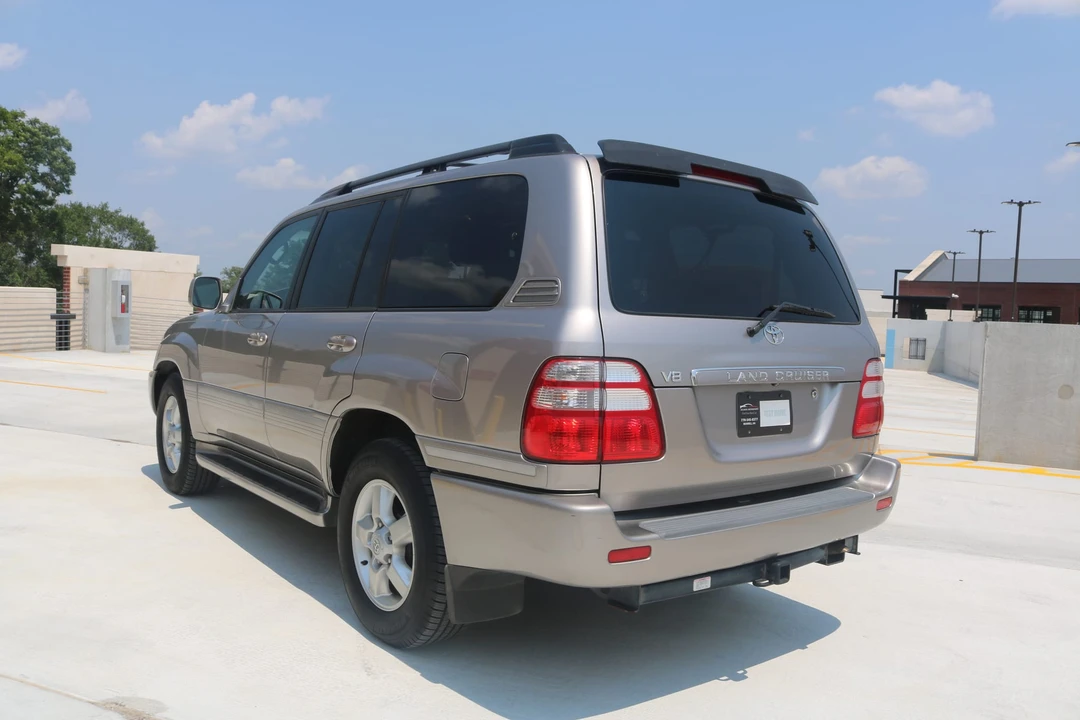 2004 Toyota J100 Land Cruiser - Image 19 of 31