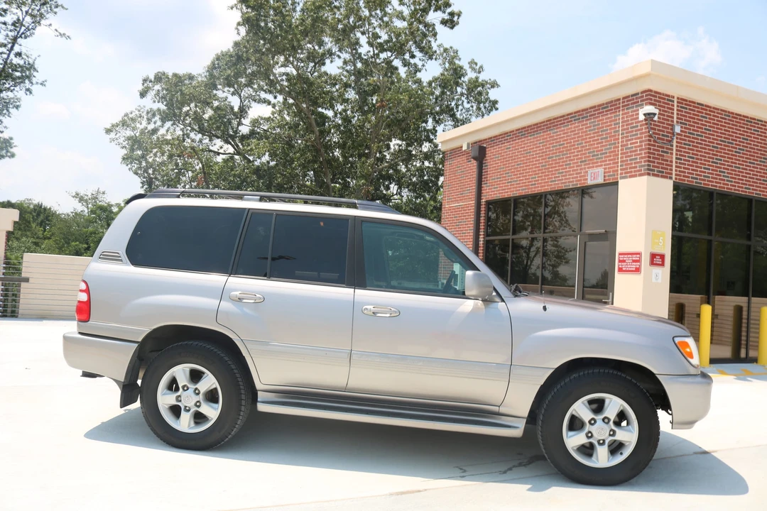 2004 Toyota J100 Land Cruiser - Image 28 of 31