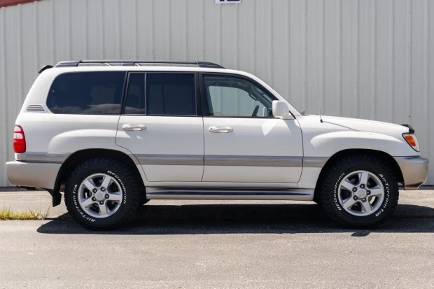 2004 Toyota J100 Land Cruiser - Image 3 of 7