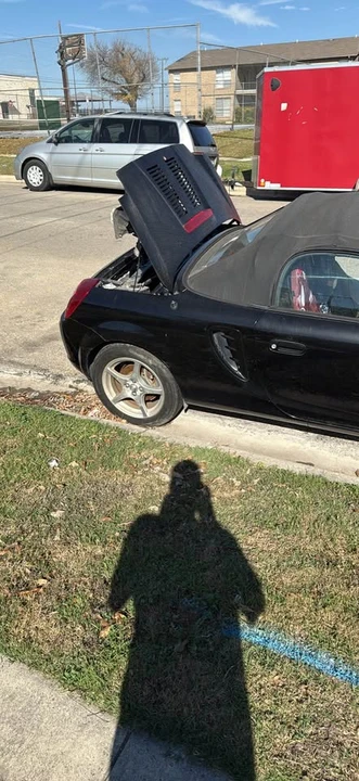 2004 Toyota MR2 Spyder/MR-S - Image 4 of 9