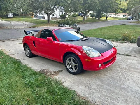 2004 Toyota MR2