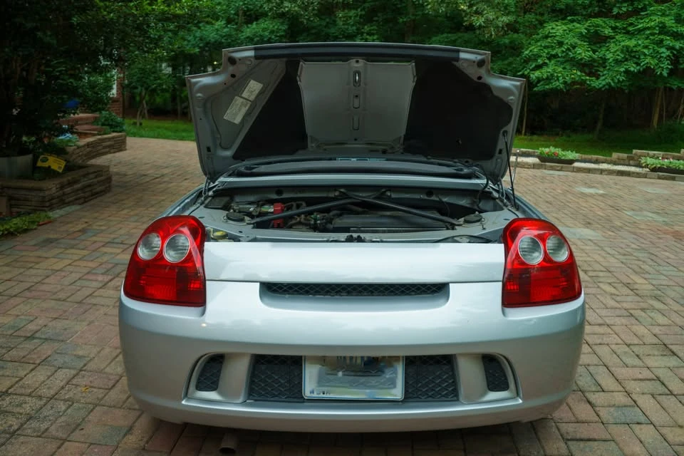 2004 Toyota MR2 Spyder/MR-S - Image 12 of 17
