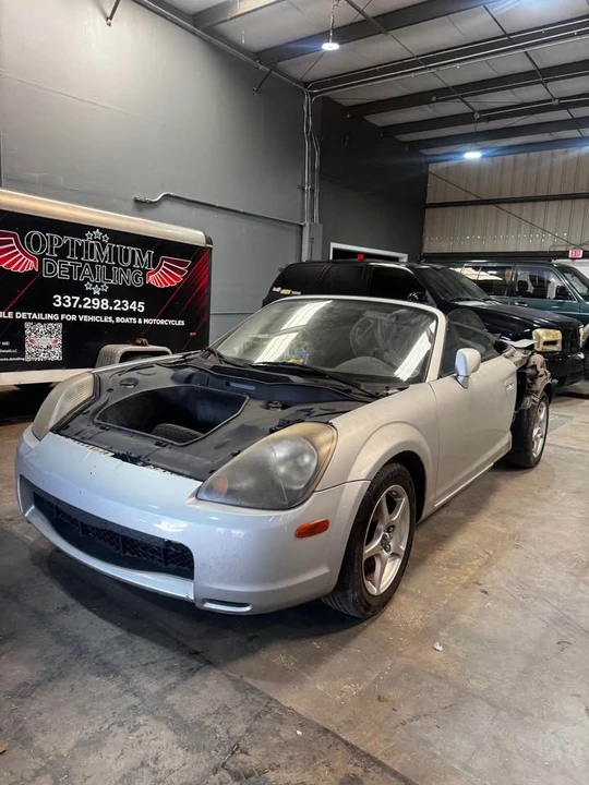 2004 Toyota MR2 Spyder/MR-S - Image 2 of 9