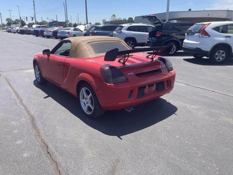 2004 Toyota MR2 Spyder/MR-S - Image 5 of 8