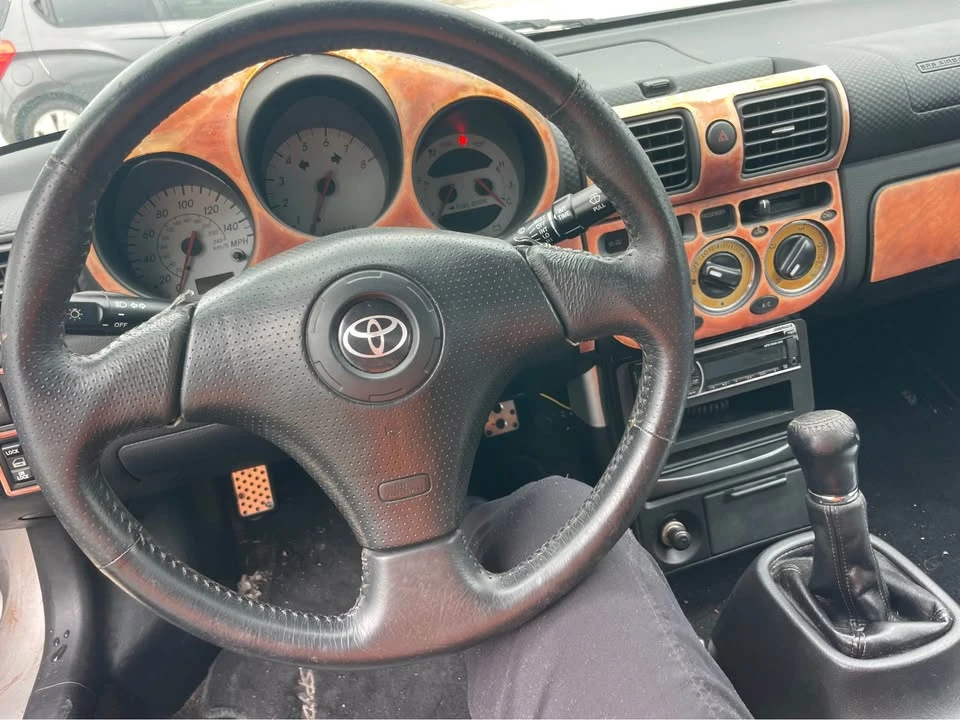 2004 Toyota MR2 Spyder/MR-S - Image 7 of 7