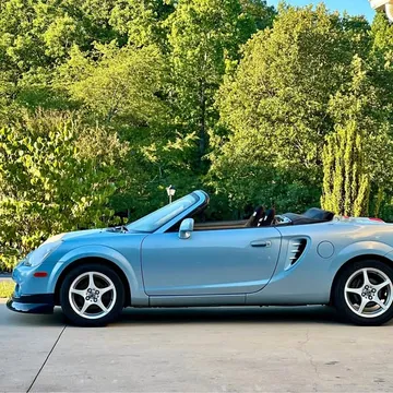 2004 Toyota MR2 Spyder Convertible 2D