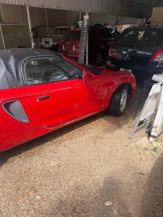 2004 Toyota MR2 Spyder/MR-S - Image 8 of 8