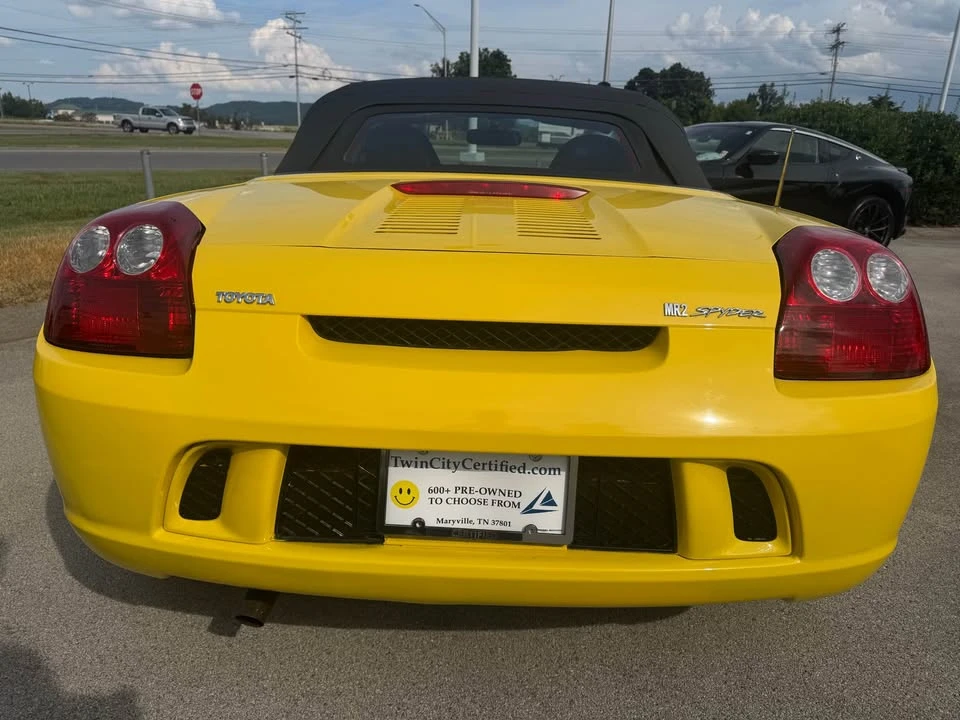 2004 Toyota MR2 Spyder/MR-S - Image 4 of 13