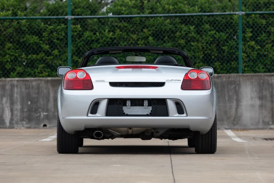 2004 Toyota MR2 Spyder/MR-S - Image 5 of 28