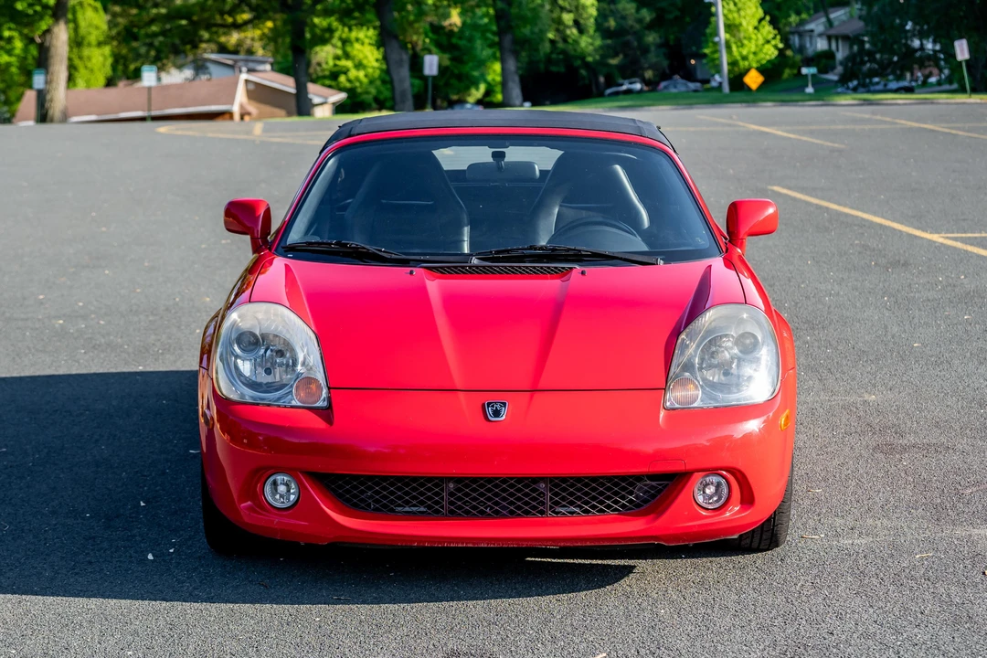 2004 Toyota MR2 Spyder/MR-S - Image 11 of 31
