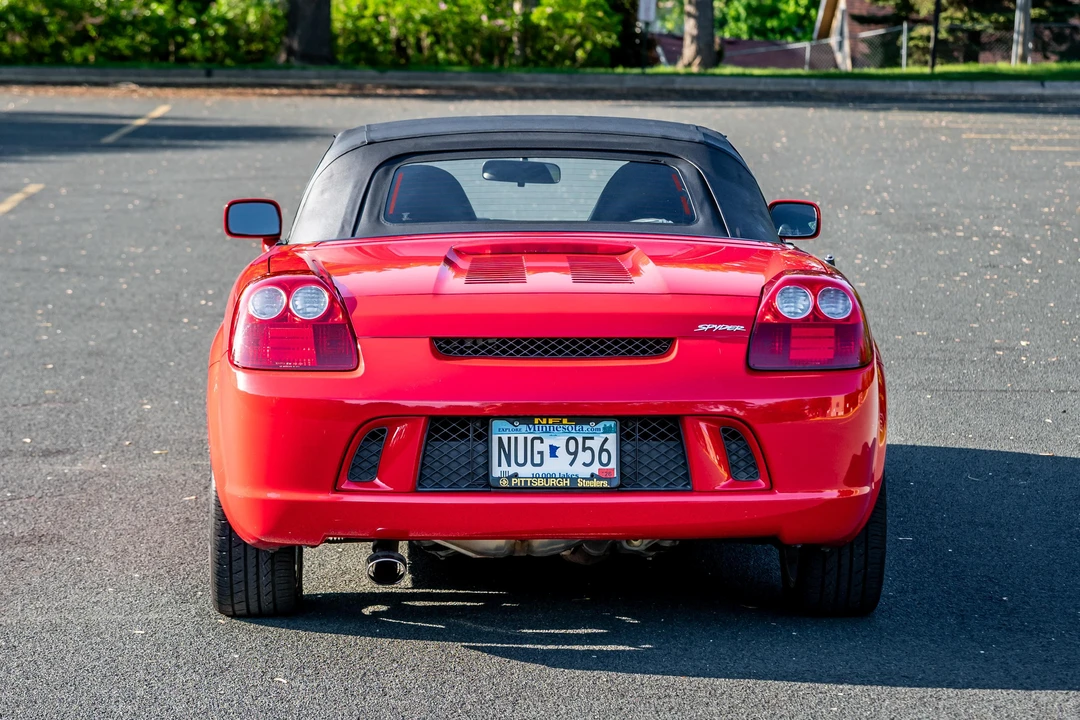 2004 Toyota MR2 Spyder/MR-S - Image 14 of 31