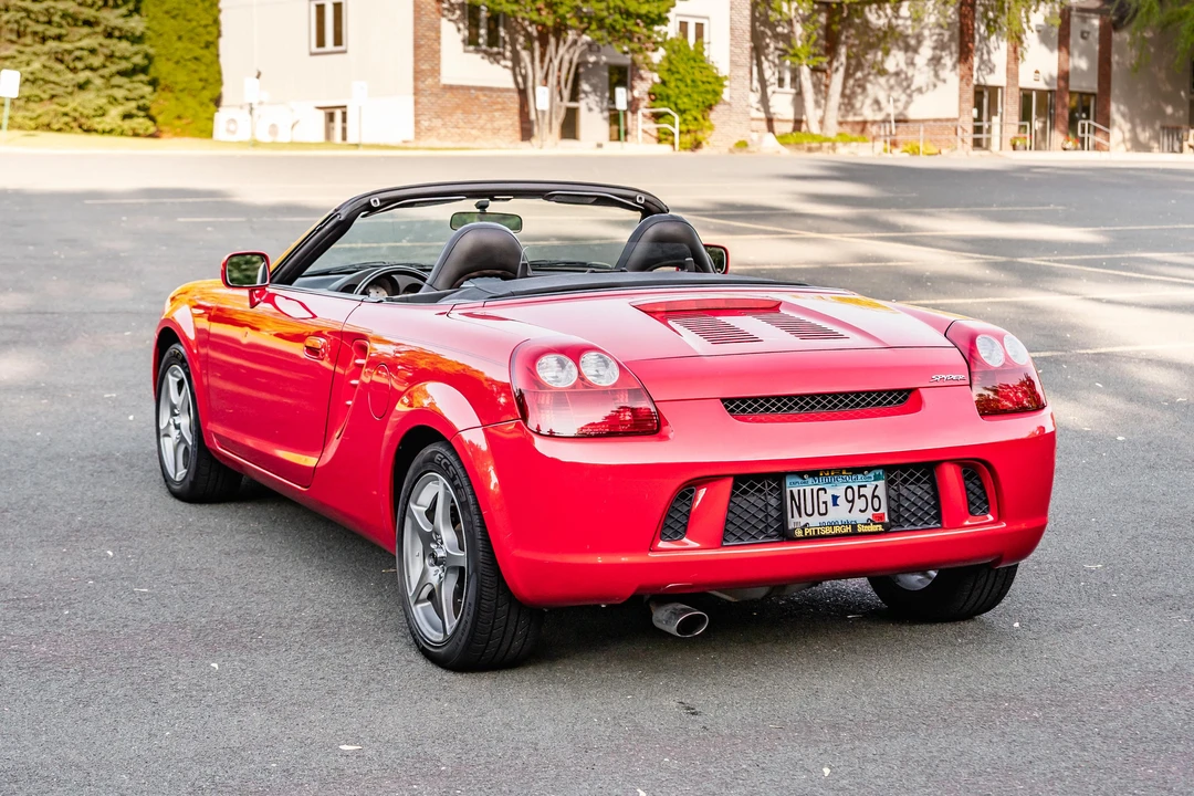 2004 Toyota MR2 Spyder/MR-S - Image 8 of 31