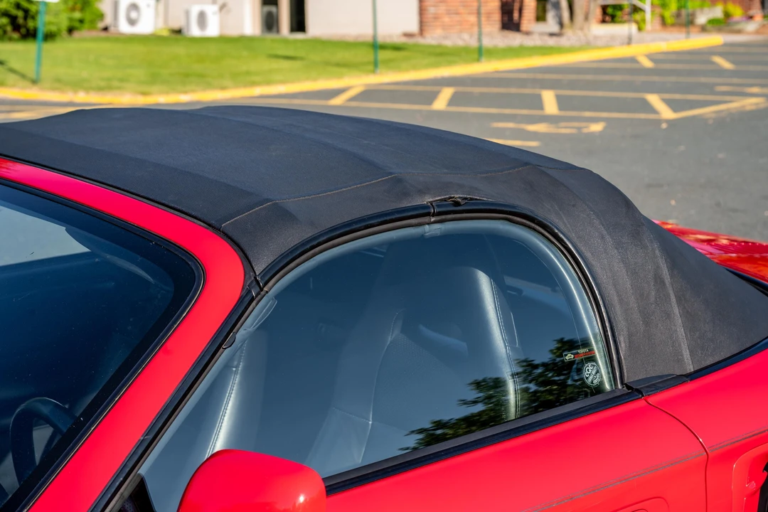 2004 Toyota MR2 Spyder/MR-S - Image 20 of 31