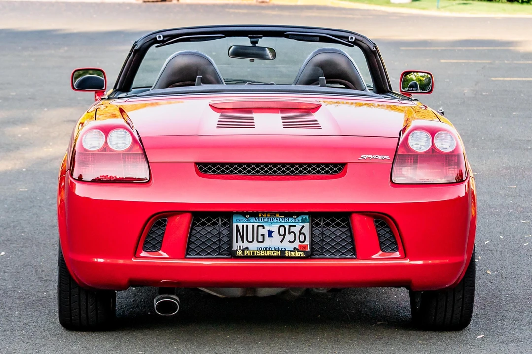 2004 Toyota MR2 Spyder/MR-S - Image 5 of 31