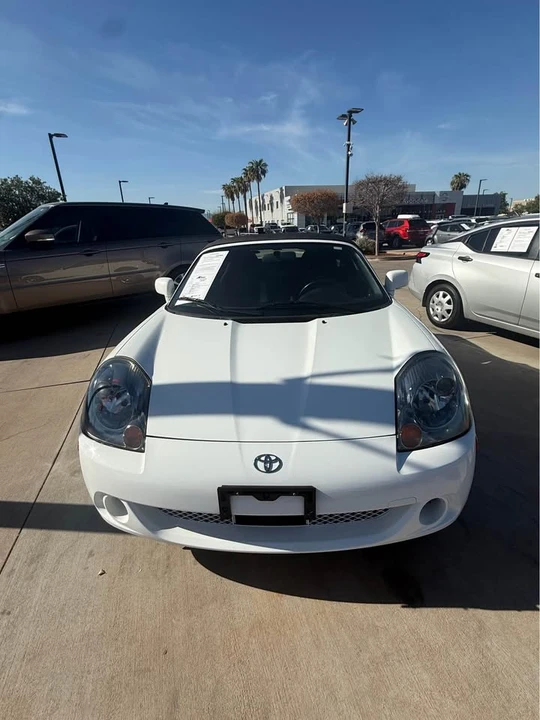 2004 Toyota MR2 Spyder/MR-S - Image 3 of 12