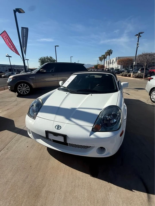 2004 Toyota MR2 Spyder/MR-S - Image 2 of 12